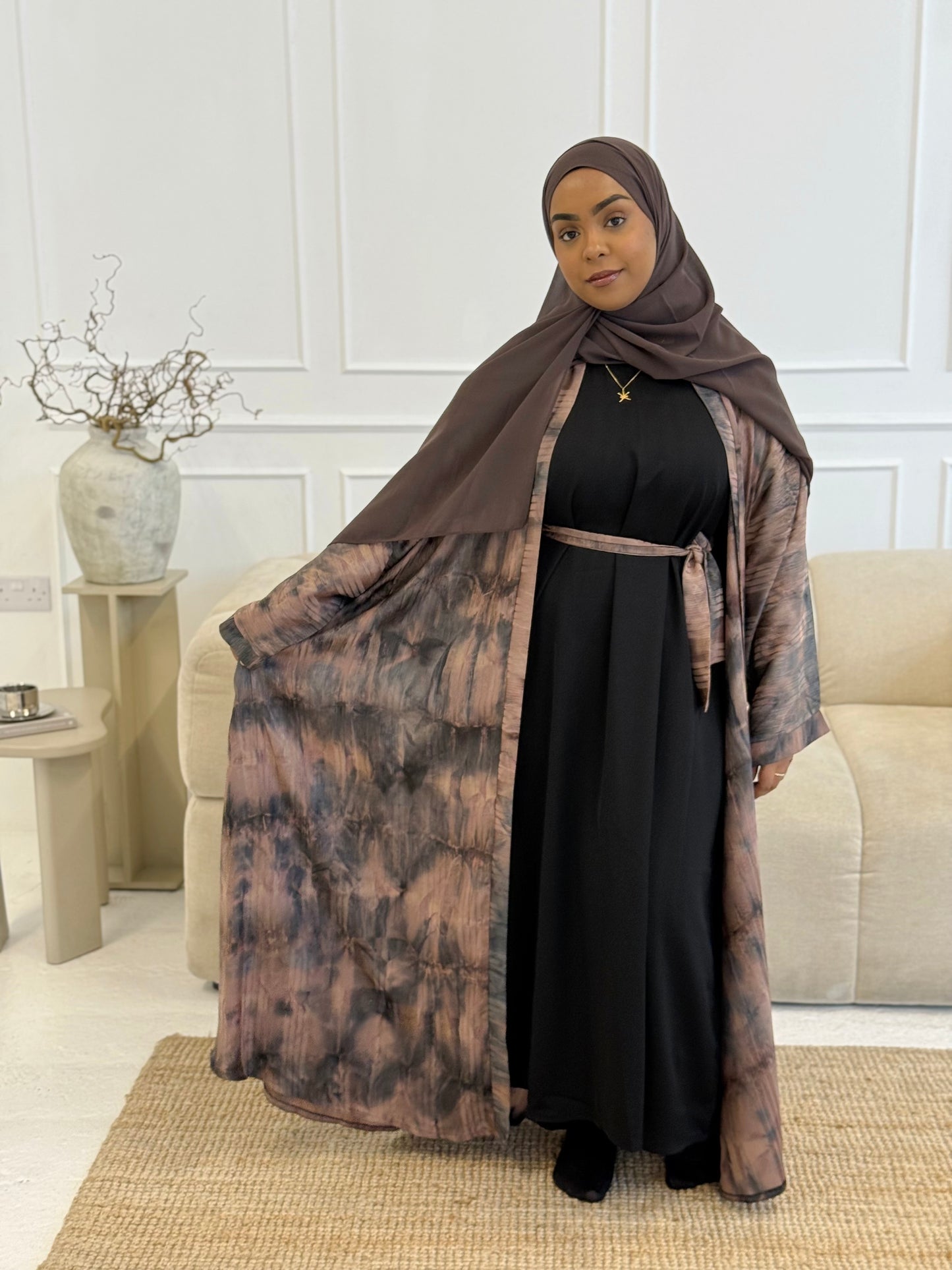 Oud Open Abaya