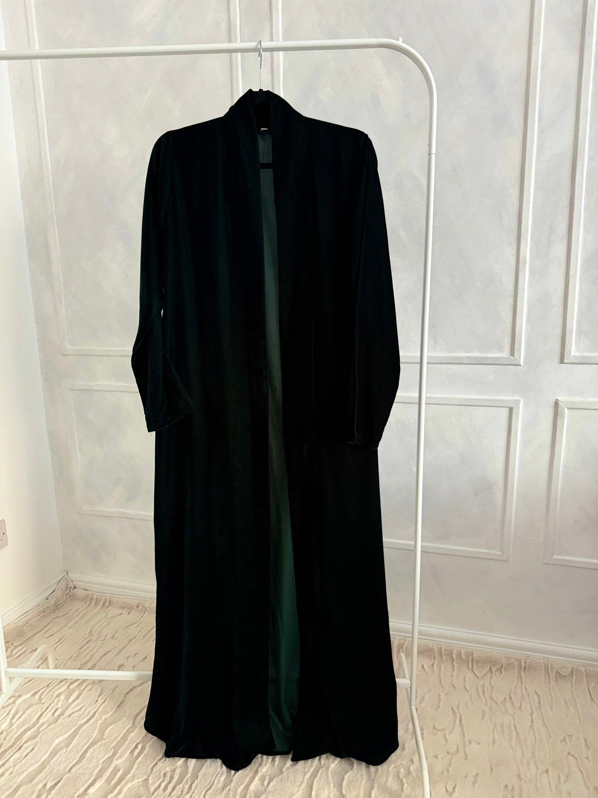 Velvet Open Abaya